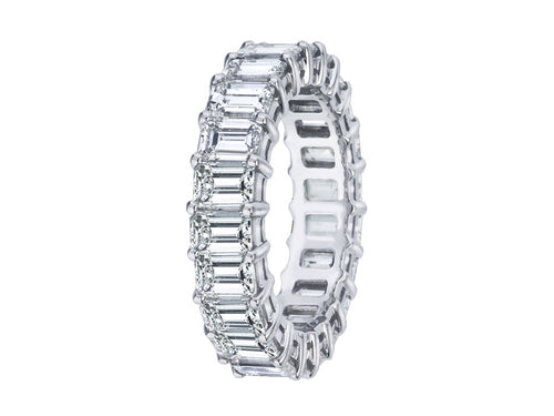 Emerald Cut Diamond Eternity Band in Platinum