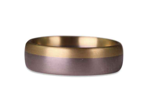 Platinum Plissé Men's Wedding Band